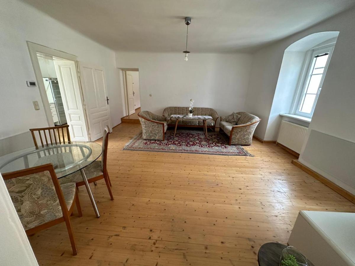 Central Plaza Family Apartment 2 Bedroom Bruckneudorf Luaran gambar